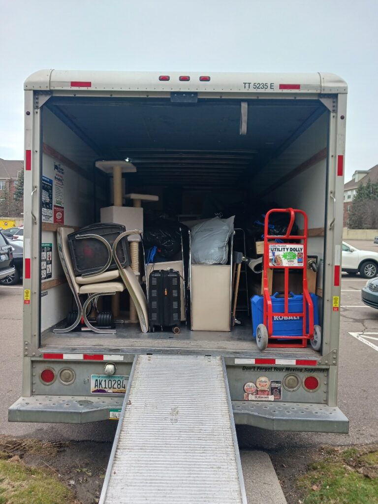 Hire Residential & Commercial Moving Company in Michigan